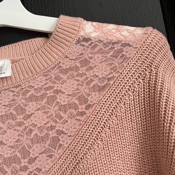 H&M Pink Lace-Detail Sweater - Picture 3 of 5